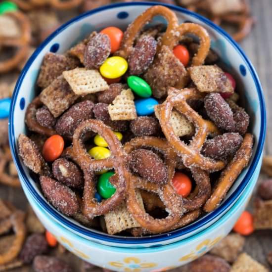 Cinnamon Sugar Snack Mix