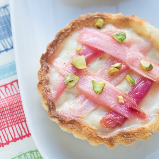 Rhubarb and Custard Tarts