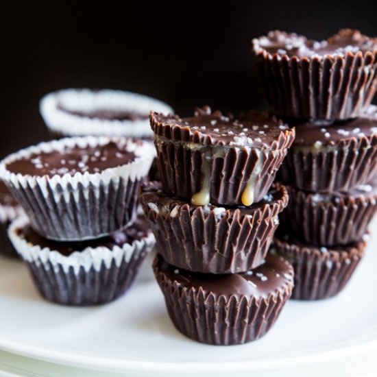 Salted Caramel Macaroon Cups