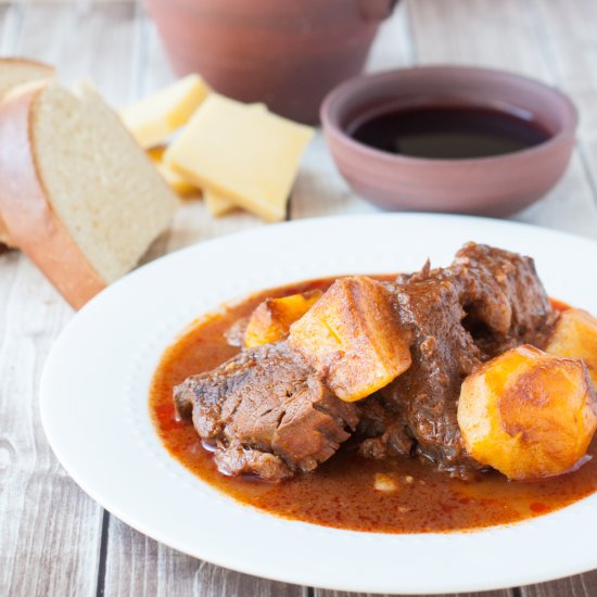 Azores Beef Stew with Potatoes