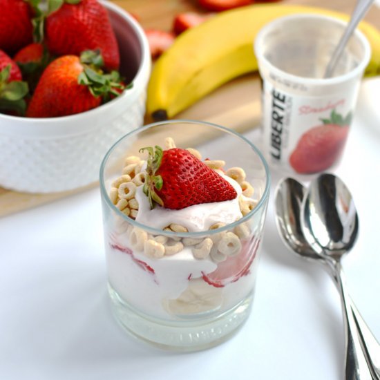 Breakfast Yogurt Parfait