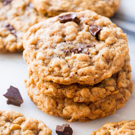 Chocolate Chunk Oatmeal Cookies