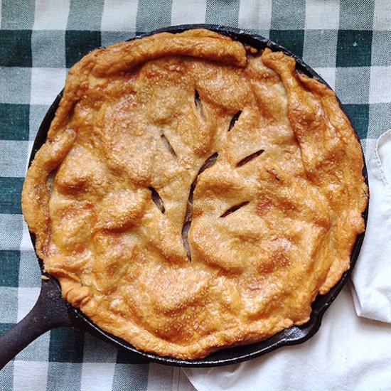 Easy Skillet Apple Pie