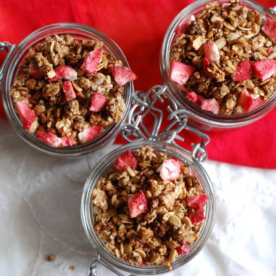 Strawberry Banana Granola