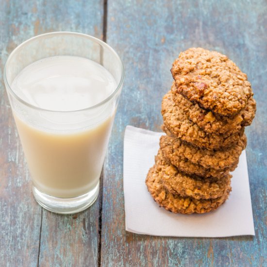 Oatmeal Hazelnut Cookies