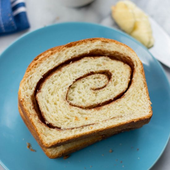 Homemade Cinnamon Swirl Bread