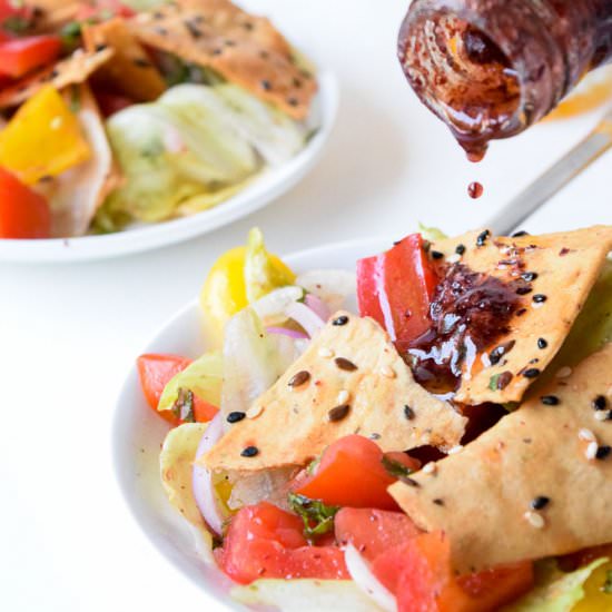 Lebanese Fattoush Salad