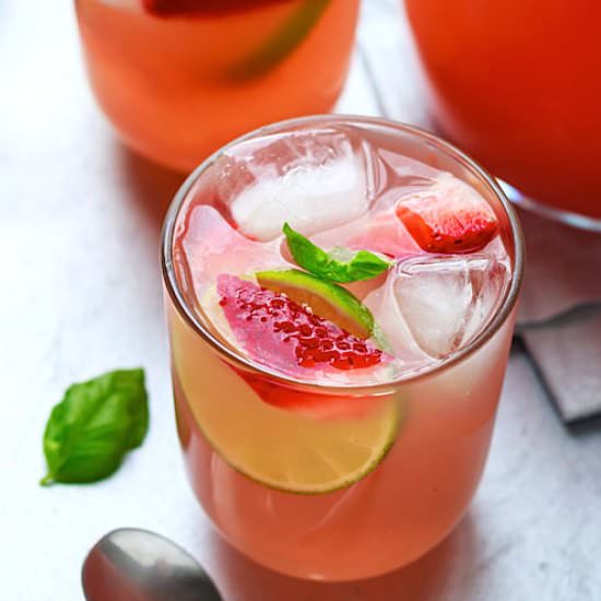 Strawberry Iced Tea Cooler