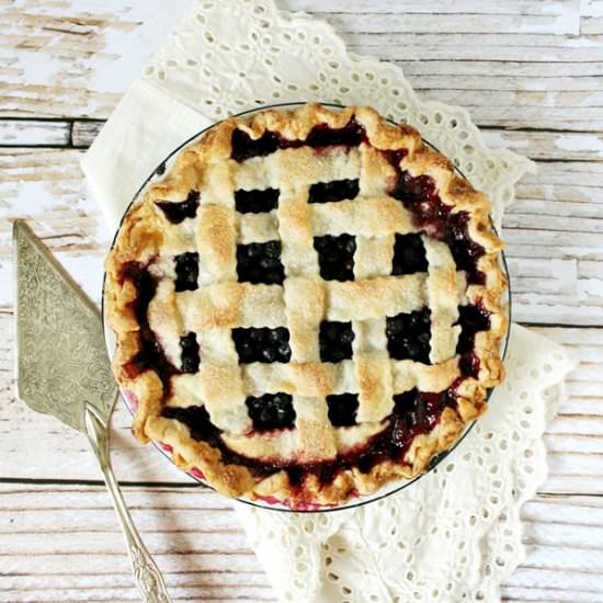 Classic Blueberry Pie