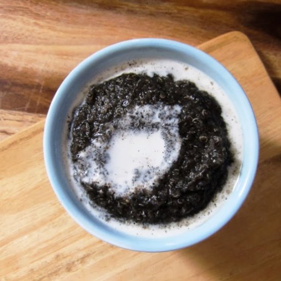 Black Sesame Quinoa Porridge