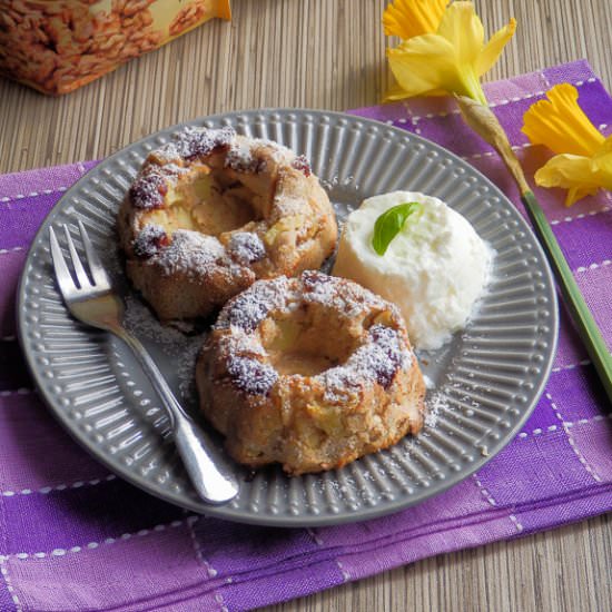 Cupcakes with Dried Fruits and Nuts