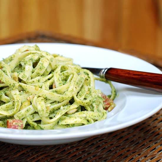 Fettuccine with Arugula Pesto