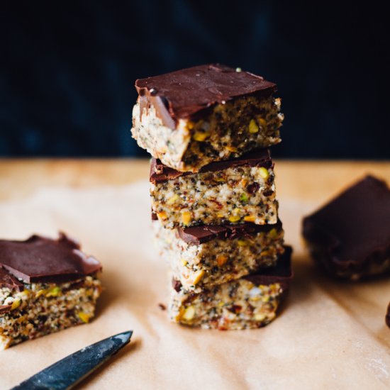 Hemp Tahini Date Caramel Bars