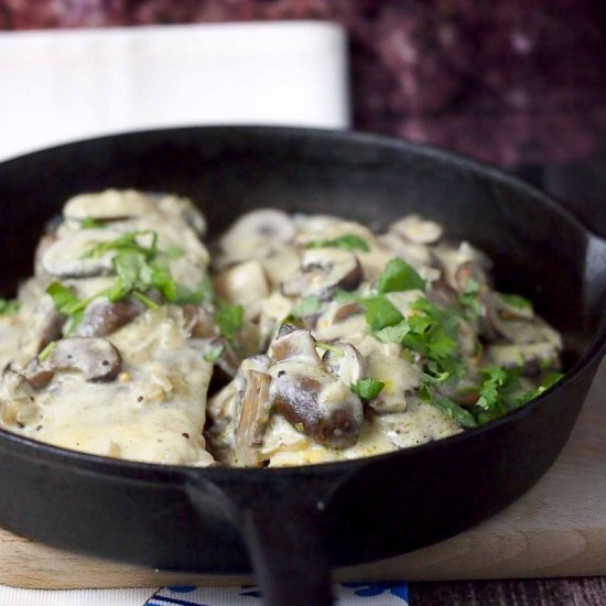 Fish with creamy mushrooms