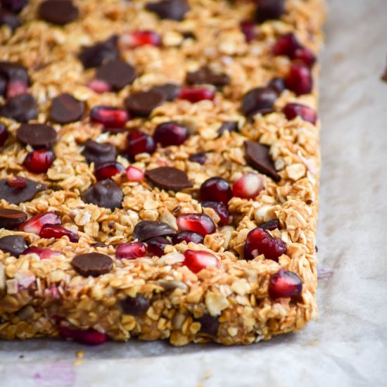 Pomegranate Chocolate Granola Bars