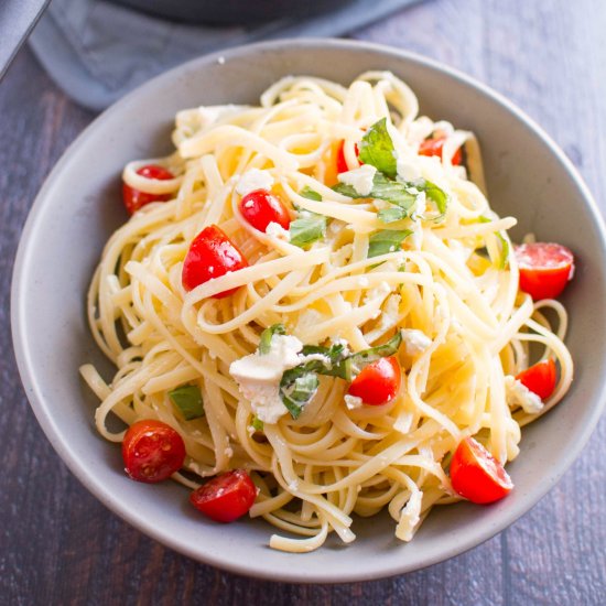 Tomato Basil and Goat Cheese Pasta