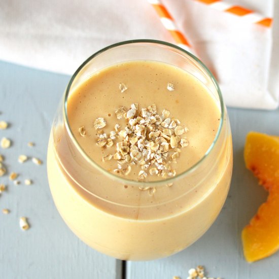 Peach Cobbler Smoothie