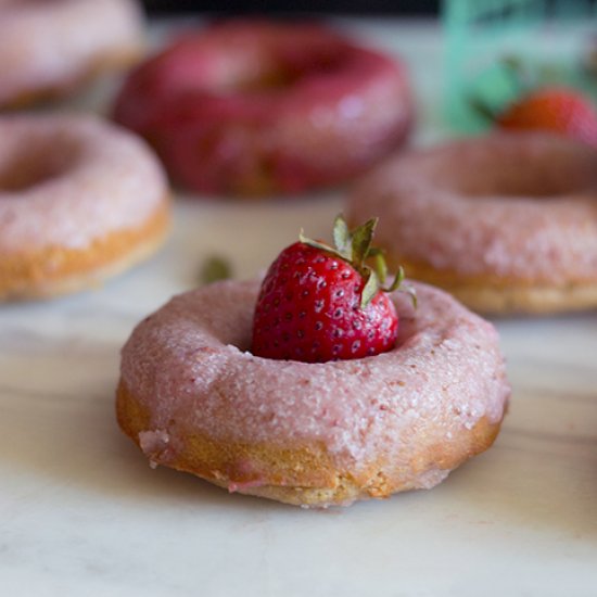 Baked Strawberry Corn Donuts