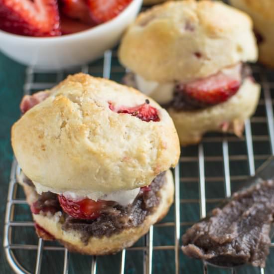 Strawberry Scones & Red Bean Paste