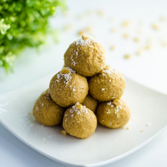 Lentil Cashew Ladoo