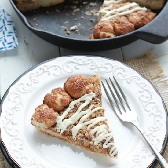 Cinnamon Streusel Dessert Pizza