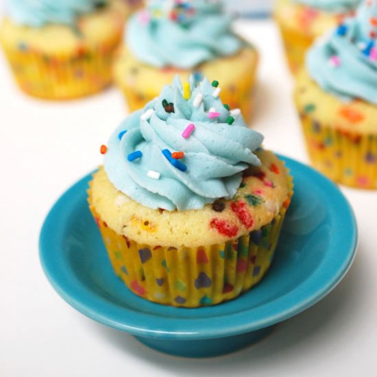 Birthday Funfetti Cupcakes