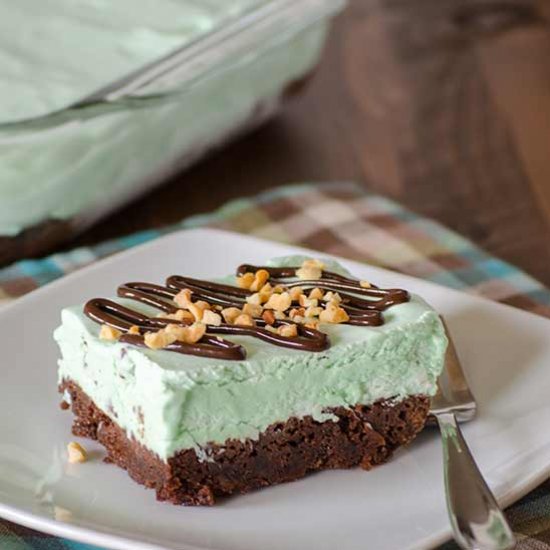 Mint Chocolate Chip Sundae Bars