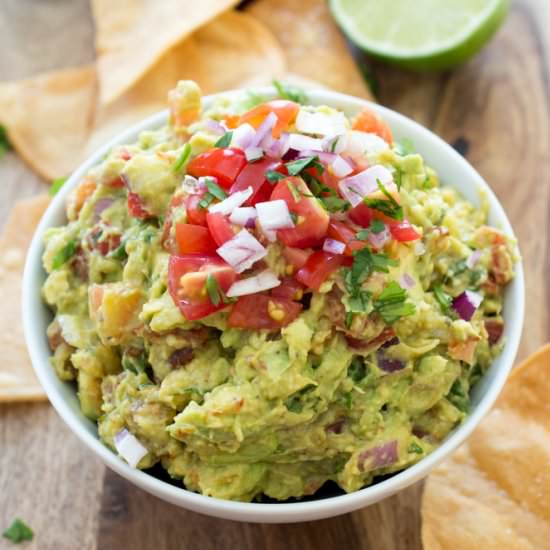 Spicy Chipotle Guacamole