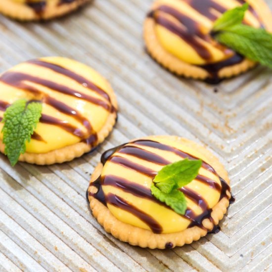 Mango Chocolate Bites