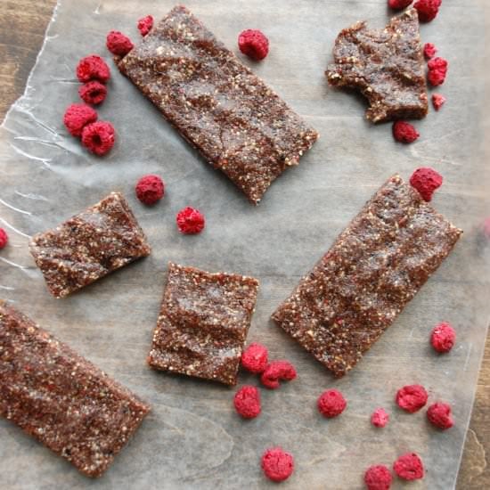 Easy Berry Cashew Bars