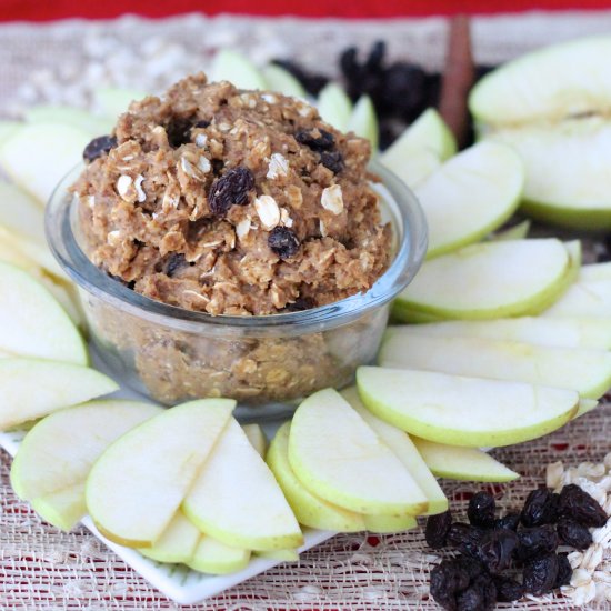 Oatmeal Raisin Cookie Dough Dip