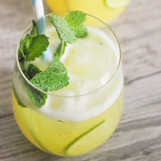 Pineapple-Ginger Mojito