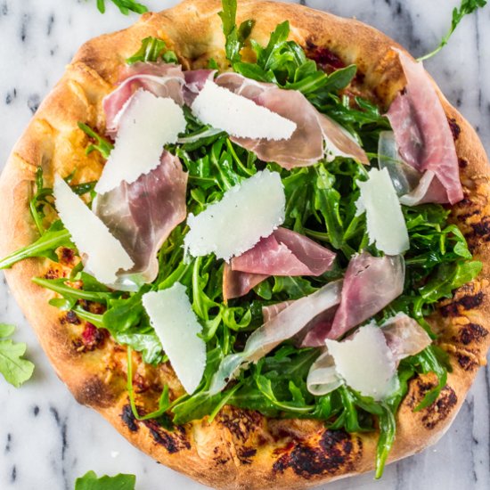 Arugula and Prosciutto Pizza