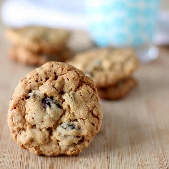 Oatmeal Raisin Cookies