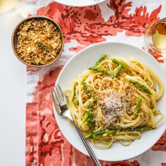 Lemon-Asparagus Linguine