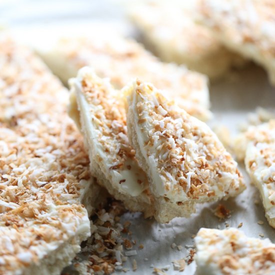 Toasted Coconut Sugar Cookie Bark