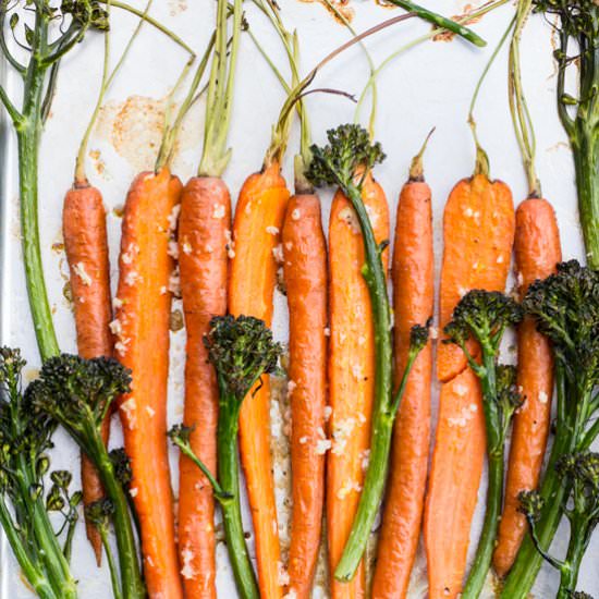 Roasted Carrots and Broccolini