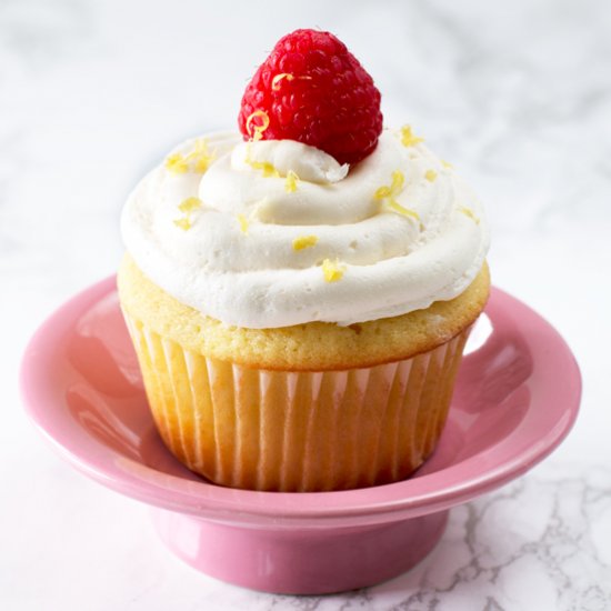 Lemon Raspberry-Filled Cupcakes