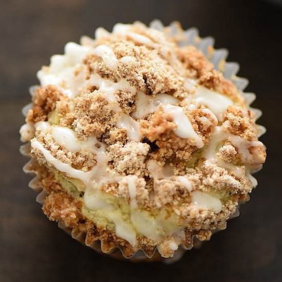 Lemon Earl Grey Streusel Muffins