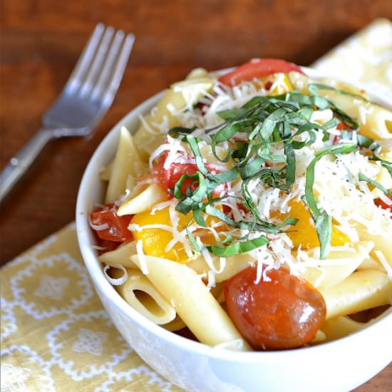 15 Minute Tomato Basil Pasta