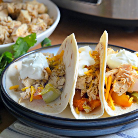 Slow Cooker Chicken Fajitas