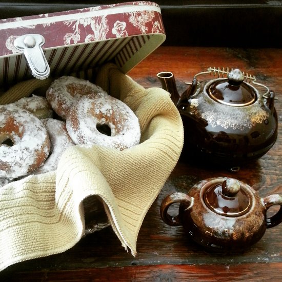 Buttermilk Powdered Sugar Donuts