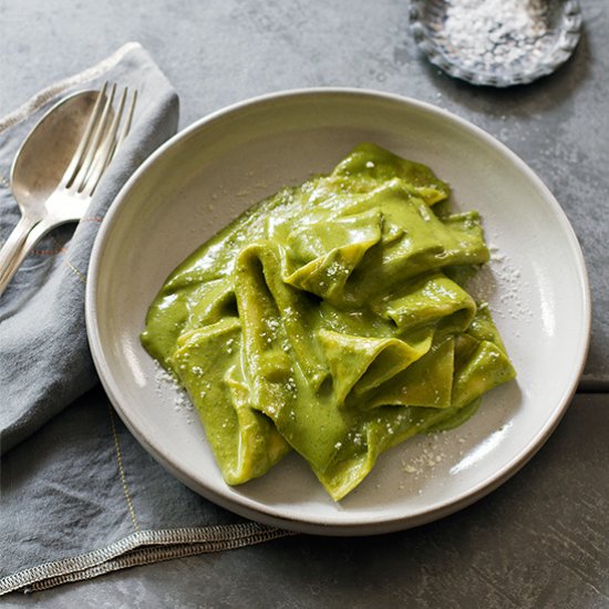 Pasta with Creamy Pesto