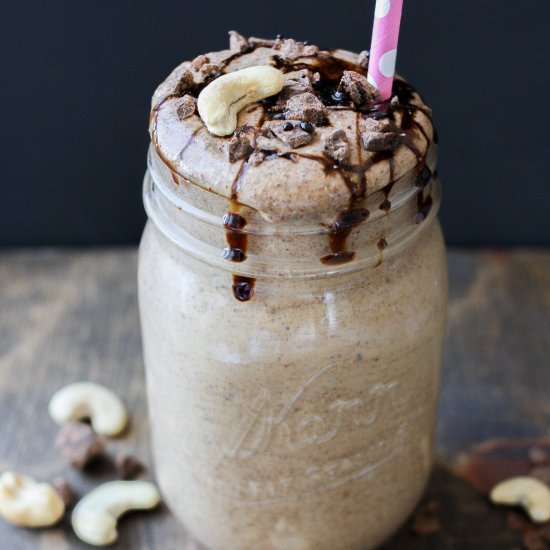 Salted Caramel Cashew CacaoSmoothie