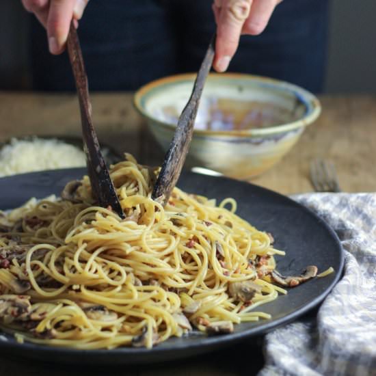 Mushroom Cream Spaghetti