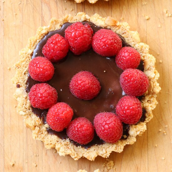 Chocolate Raspberry Tart – No Bake