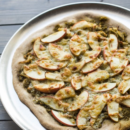 Caramelized Apple & Onion Pizza