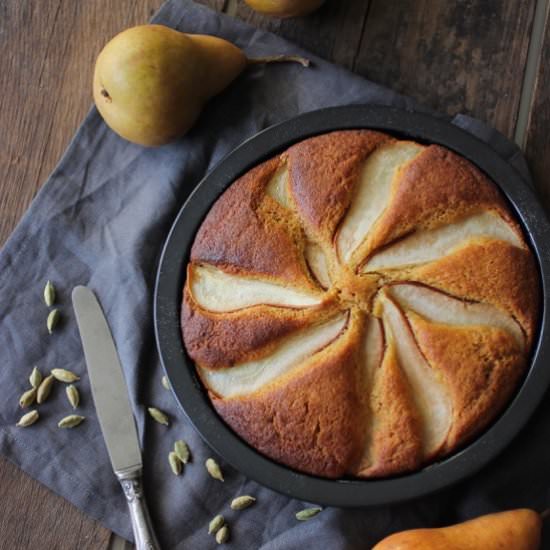 Pear, Olive Oil & Honey Cake