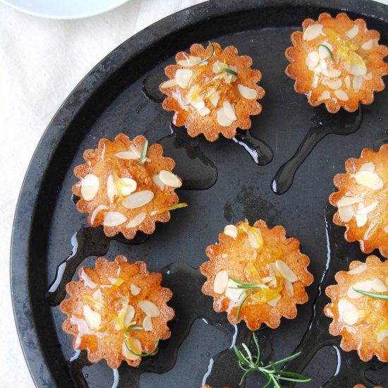 Lemon rosemary cakes