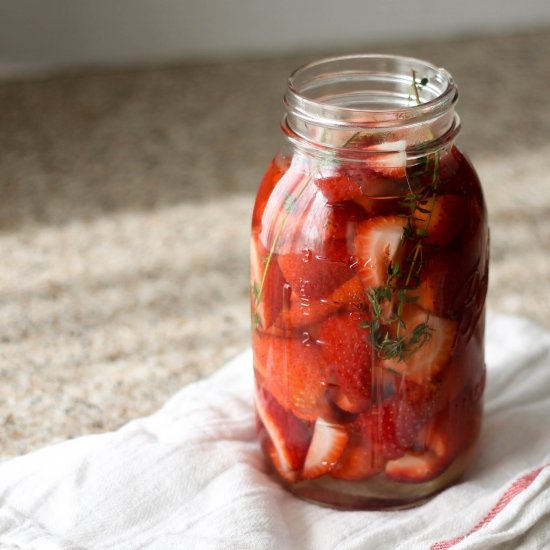 Quick Pickled Strawberries